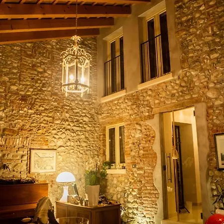 فندق مبيت وإفطار Castello *