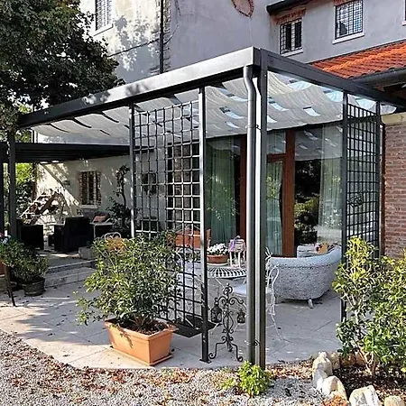 Castello Bed & Breakfast