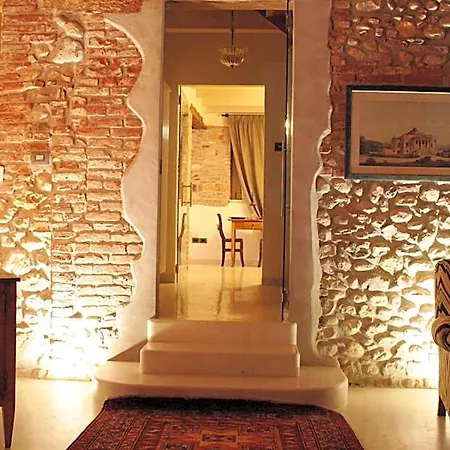Bed & Breakfast Castello Sarcedo
